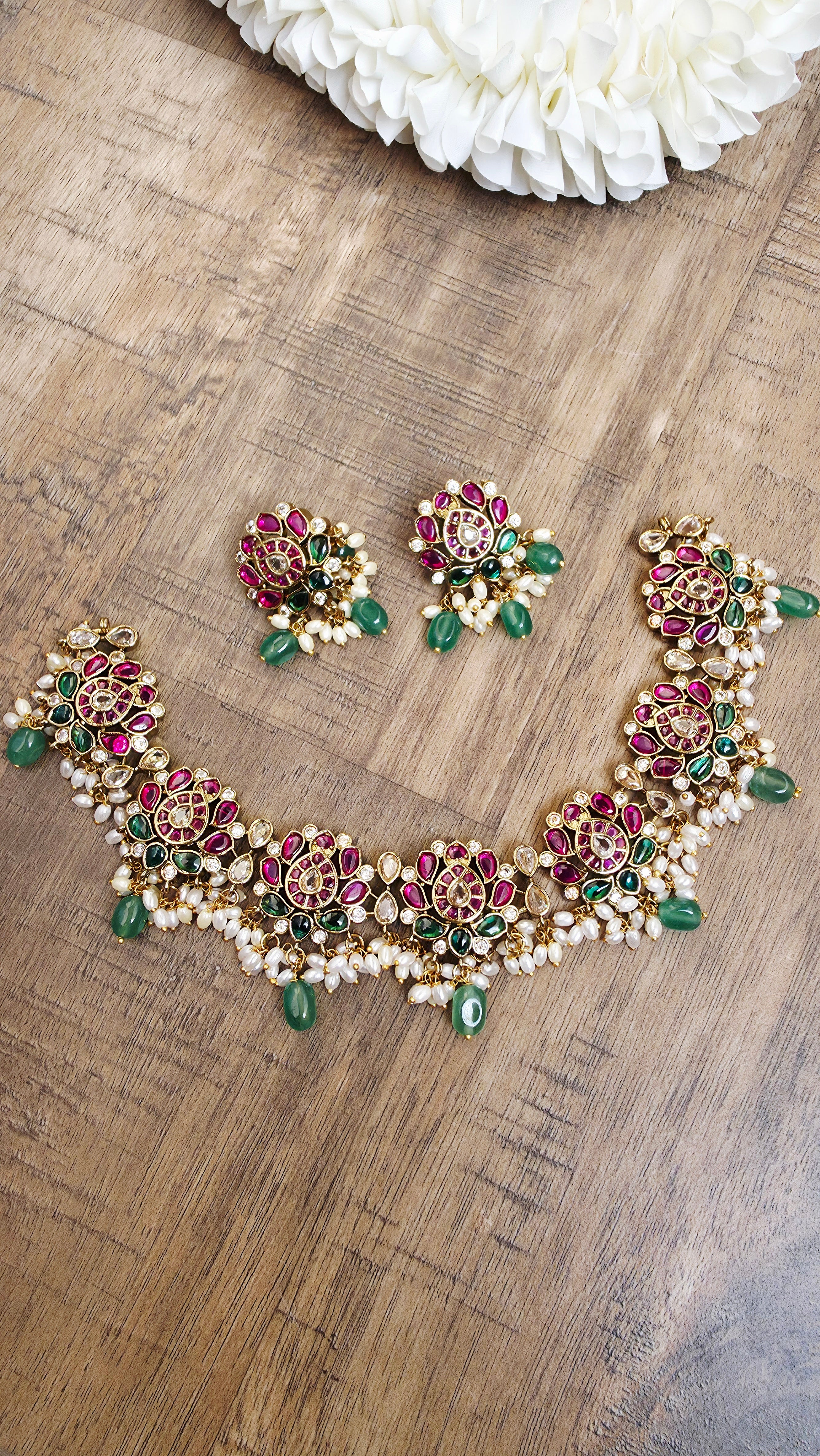 Luxury jaddau kundan necklace